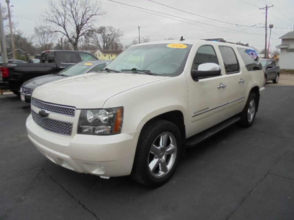2014 Chevrolet Suburban  - El Paso Auto Sales
